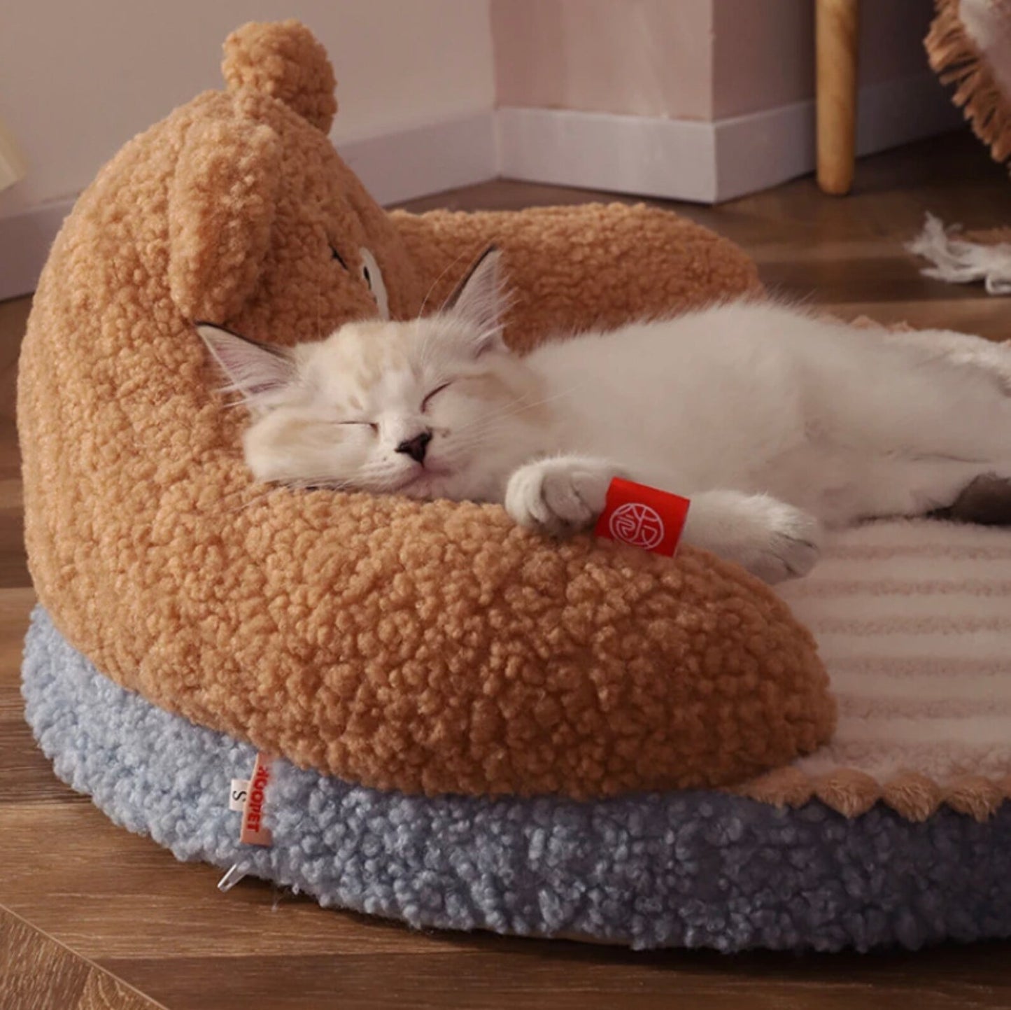 Cama cálida de osito para gatos para dormir